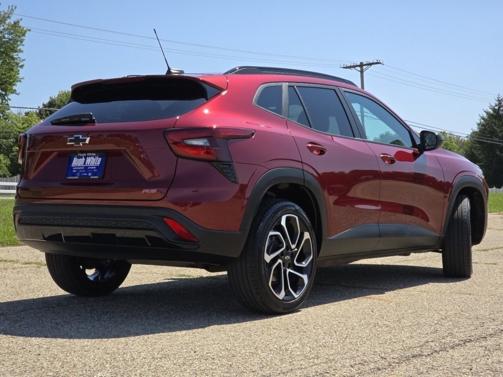 2025 Chevrolet Trax RS - Photo 17