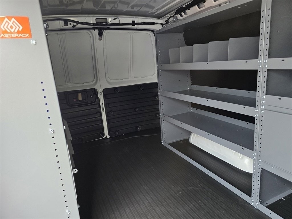 2025 Chevrolet Express Cargo Work Van - Photo 12