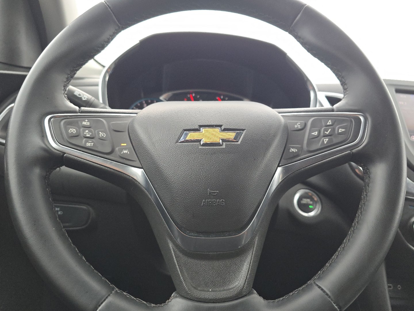 2024 Chevrolet Equinox LT - Photo 28