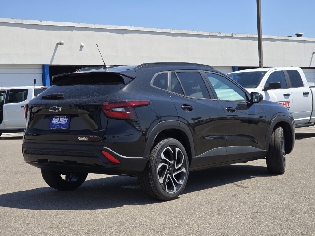 2026 Chevrolet Trax RS - Photo 13