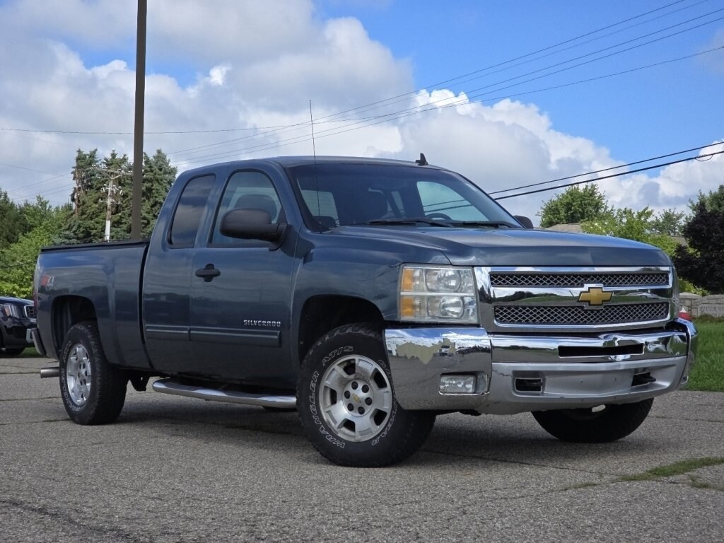 Used 2012 Chevrolet Silverado 1500 LT Extended Cab Pickup