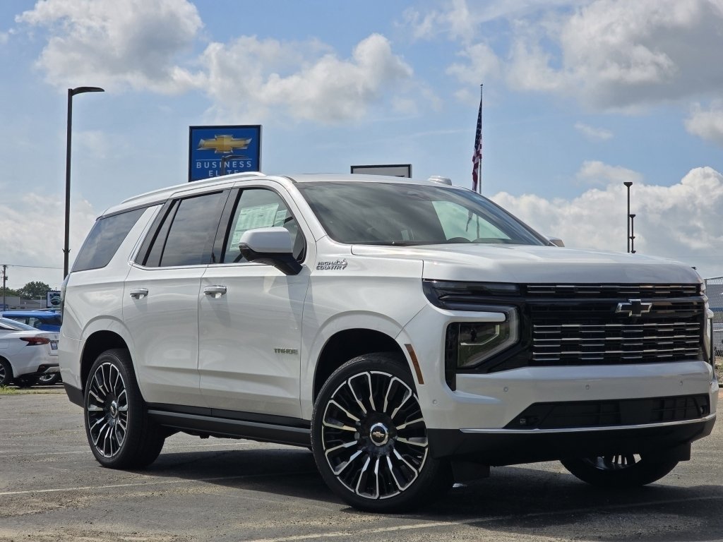 2025 Chevrolet Tahoe High Country photo 3