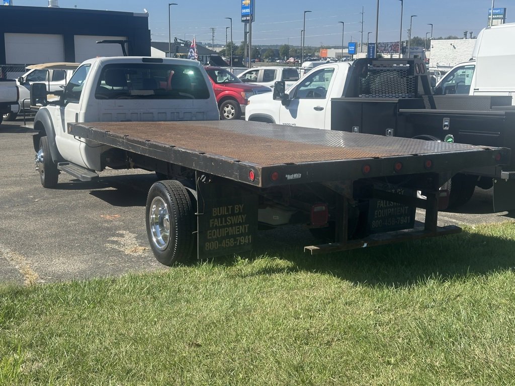 2016 Ford F-550 XL photo 3