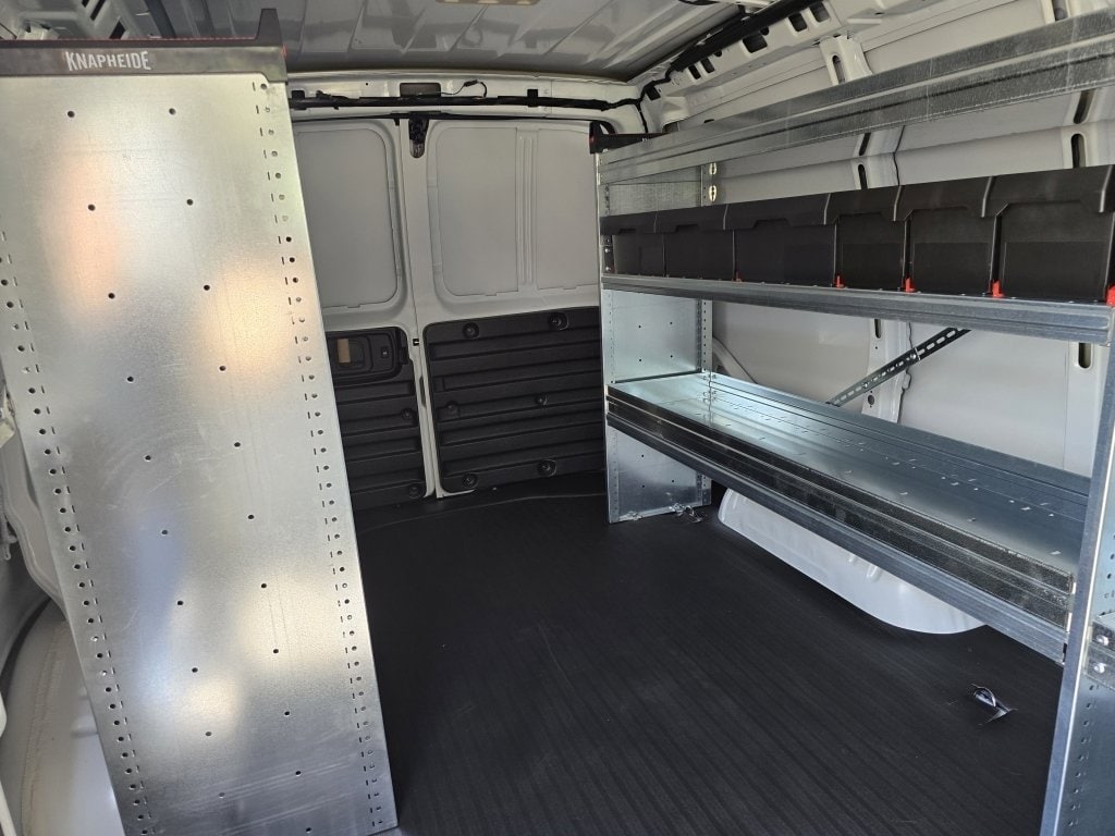 2025 Chevrolet Express Cargo Work Van - Photo 11