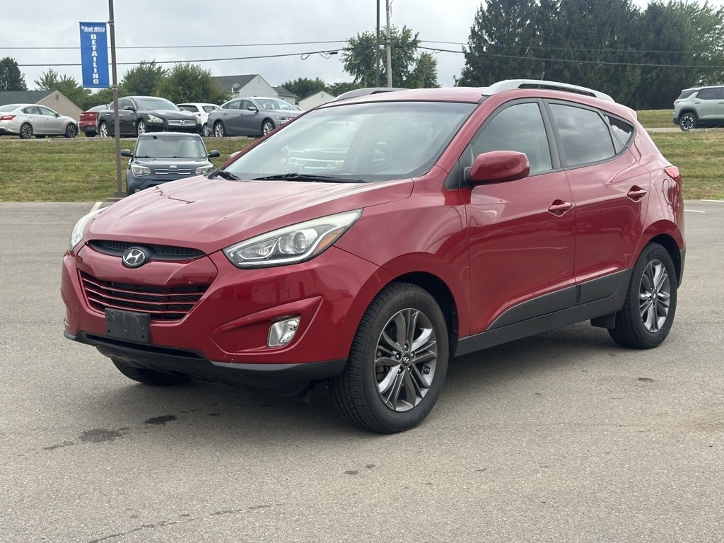 Used 2015 Hyundai Tucson SE with VIN KM8JUCAG9FU069336 for sale in Lancaster, OH