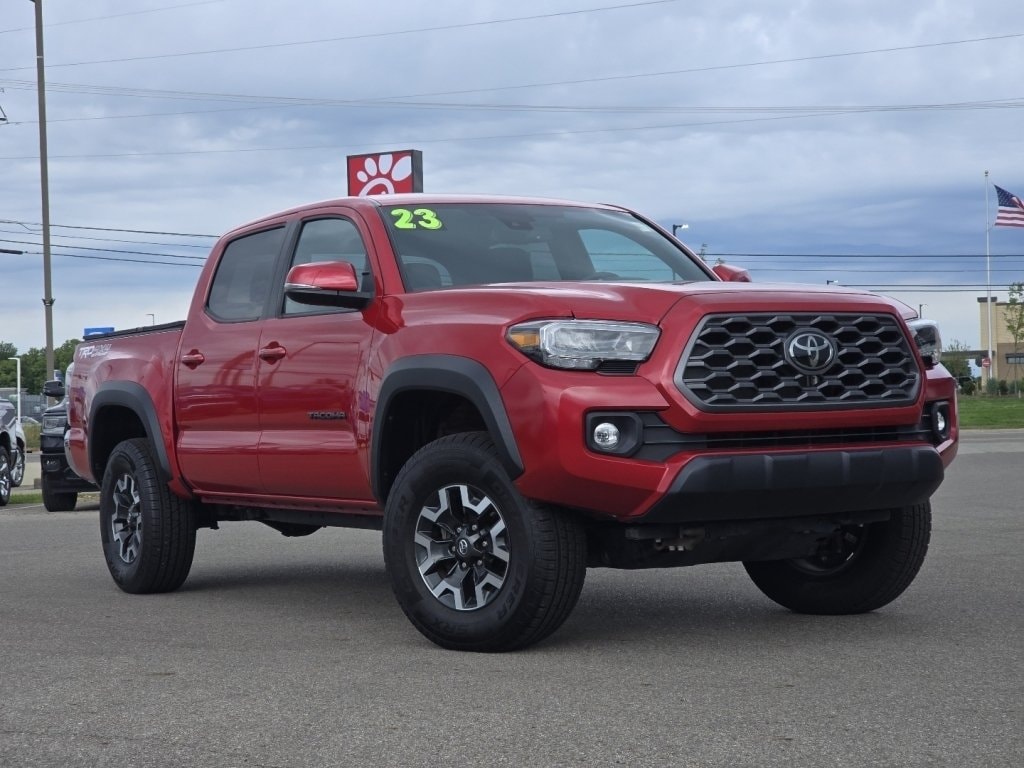 Used 2023 Toyota Tacoma 4WD SR Crew Cab Pickup