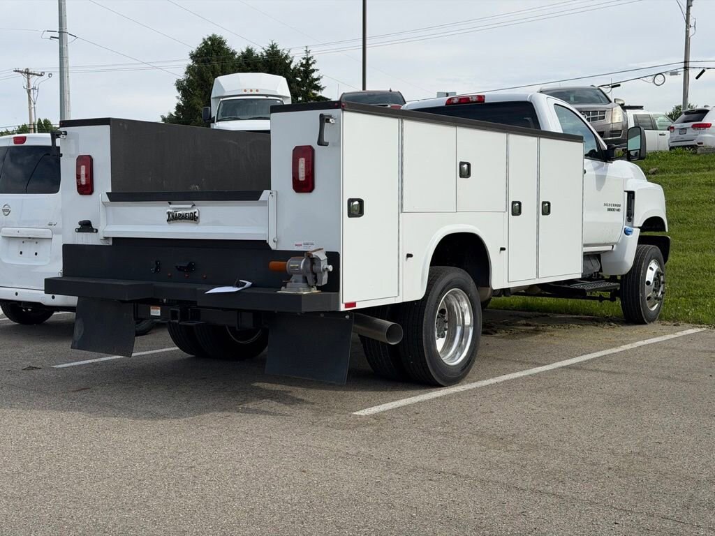 Used 2024 Chevrolet Silverado MD Work Truck Regular Cab Chassis-Cab