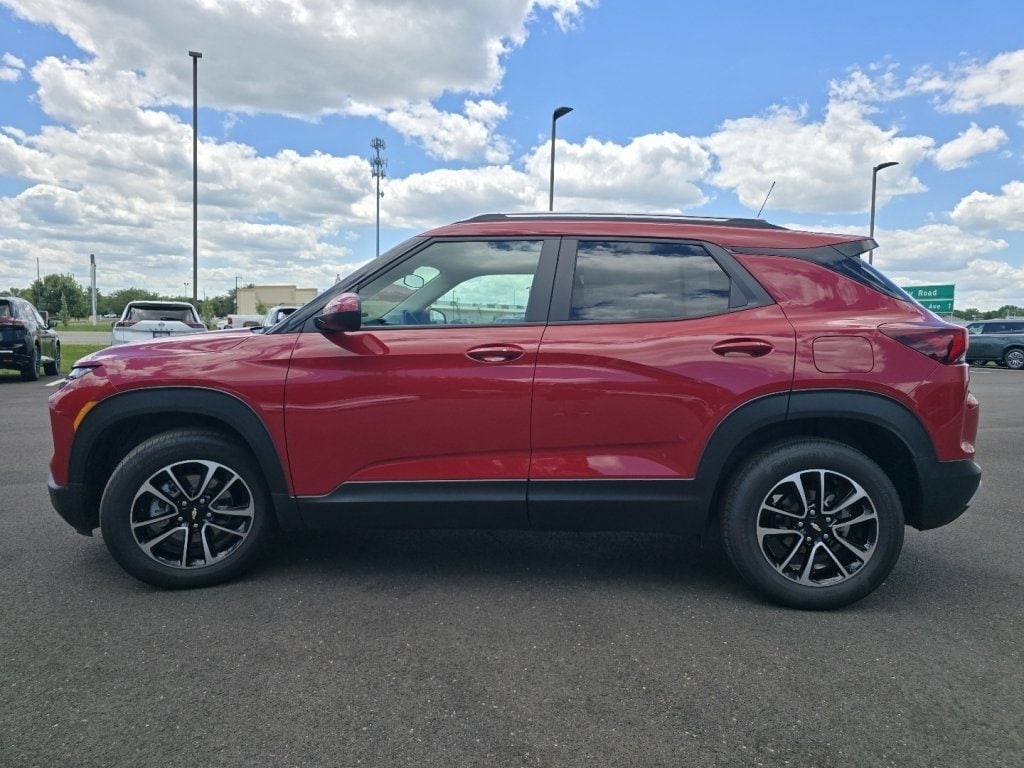 2026 Chevrolet Trailblazer LT - Photo 11