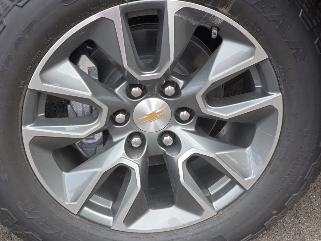 2026 Chevrolet Silverado 1500 LT - Photo 10