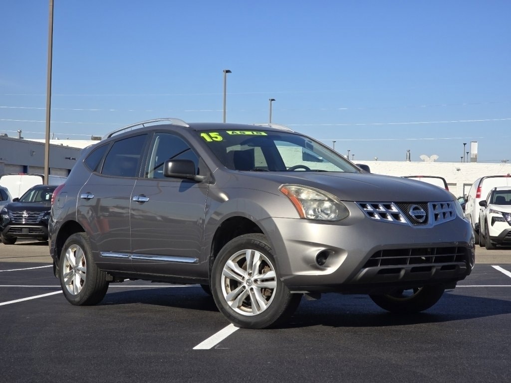 Used 2015 Nissan Rogue Select S Sport Utility