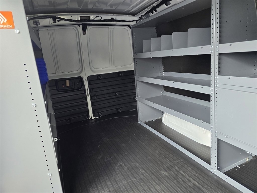 2025 Chevrolet Express Cargo Work Van - Photo 9