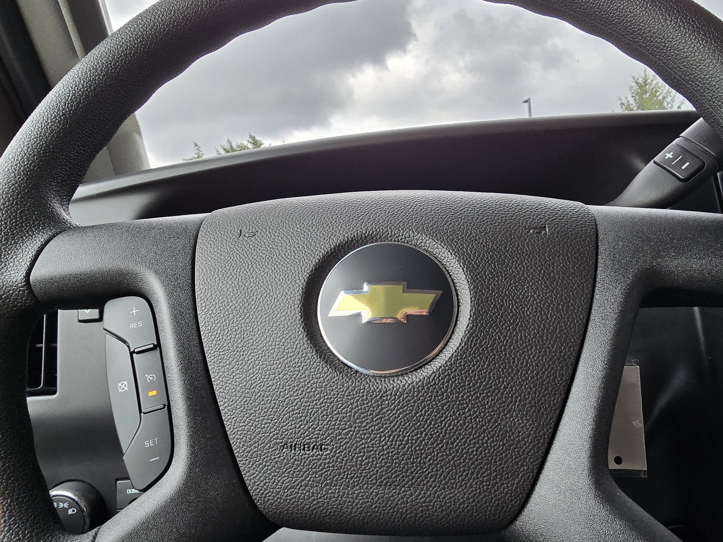 2025 Chevrolet Express Cargo Work Van - Photo 16