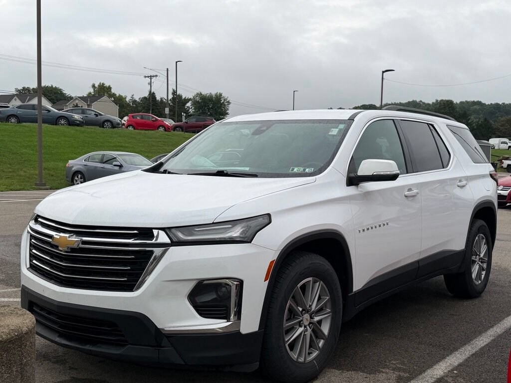Used 2023 Chevrolet Traverse LT Cloth Sport Utility