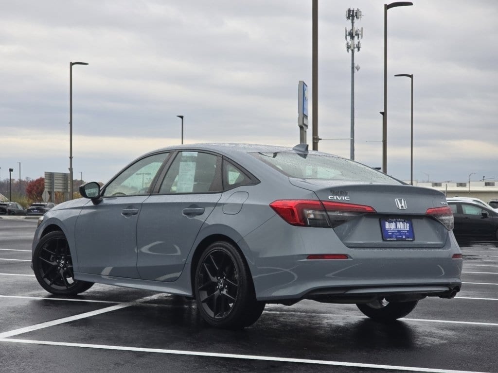 2023 Honda Civic Sport photo 4