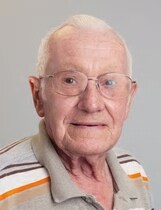 Staff member Robert Smith from ID_f51d2bc83d21