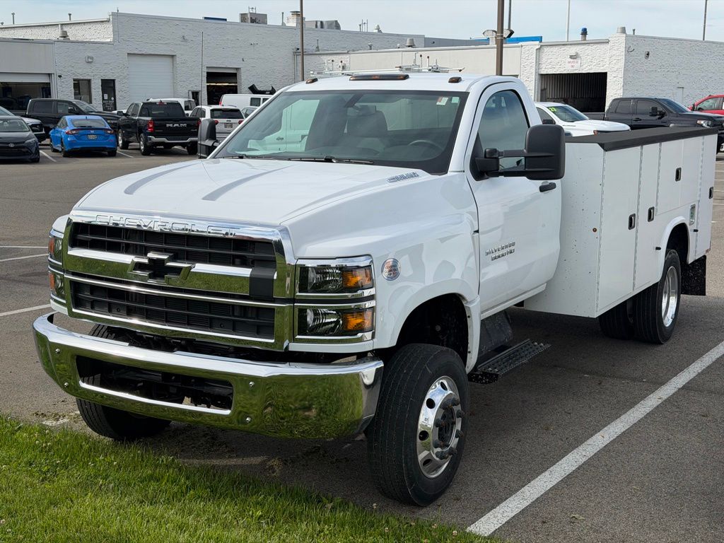 2024 Chevrolet Silverado HD WT 4WD Regular Cab 165" WB's photo