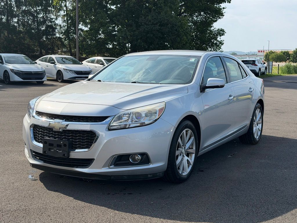 Used 2016 Chevrolet Malibu Limited 1LZ with VIN 1G11E5SA1GF101587 for sale in Lancaster, OH