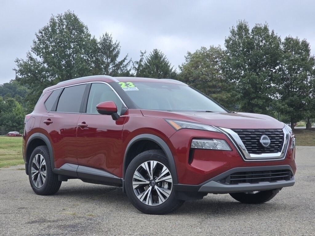 2023 Nissan Rogue SV photo 2