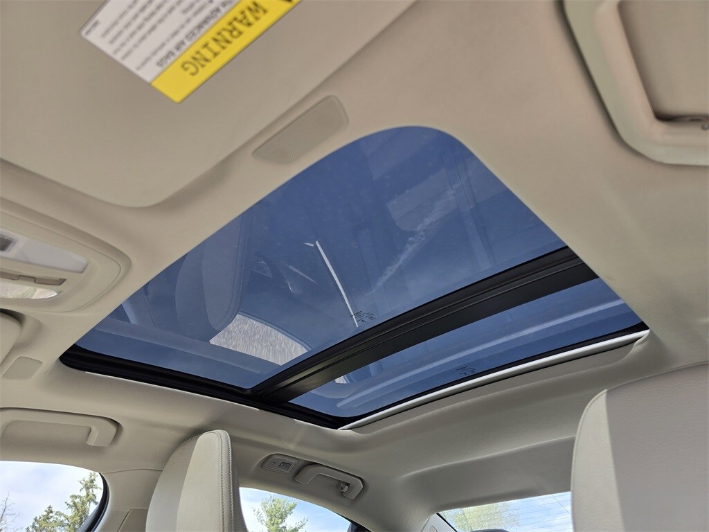 2024 Volvo S60 B5 Core photo 2