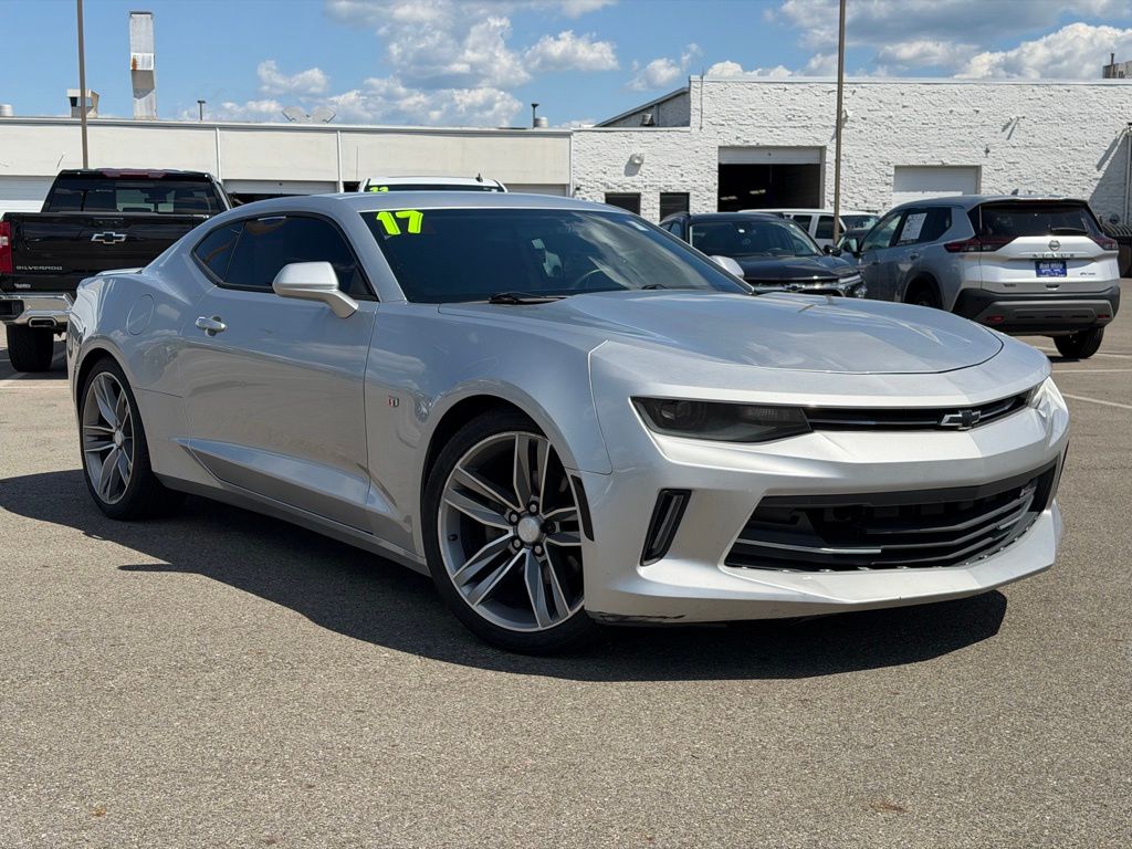 2017 Chevrolet Camaro 2.0 1LT Automatic's photo