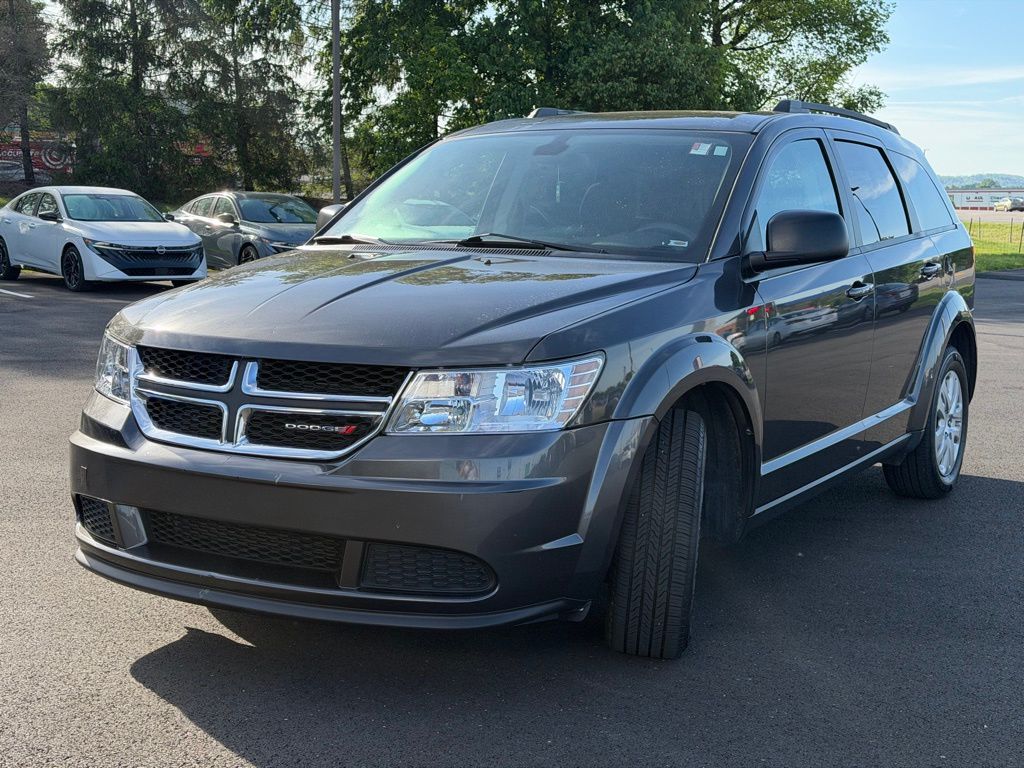 Used 2018 Dodge Journey SE with VIN 3C4PDCAB3JT529435 for sale in Lancaster, OH