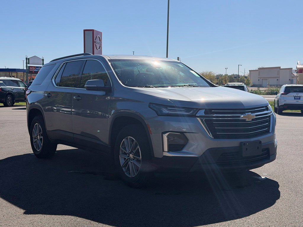 2023 Chevrolet Traverse LT Cloth w/1LT SUV