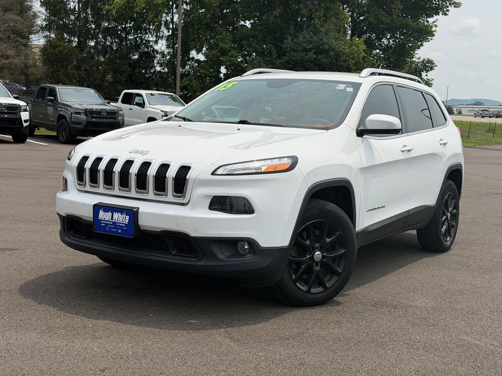 Used 2015 Jeep Cherokee Latitude with VIN 1C4PJMCS0FW652350 for sale in Lancaster, OH