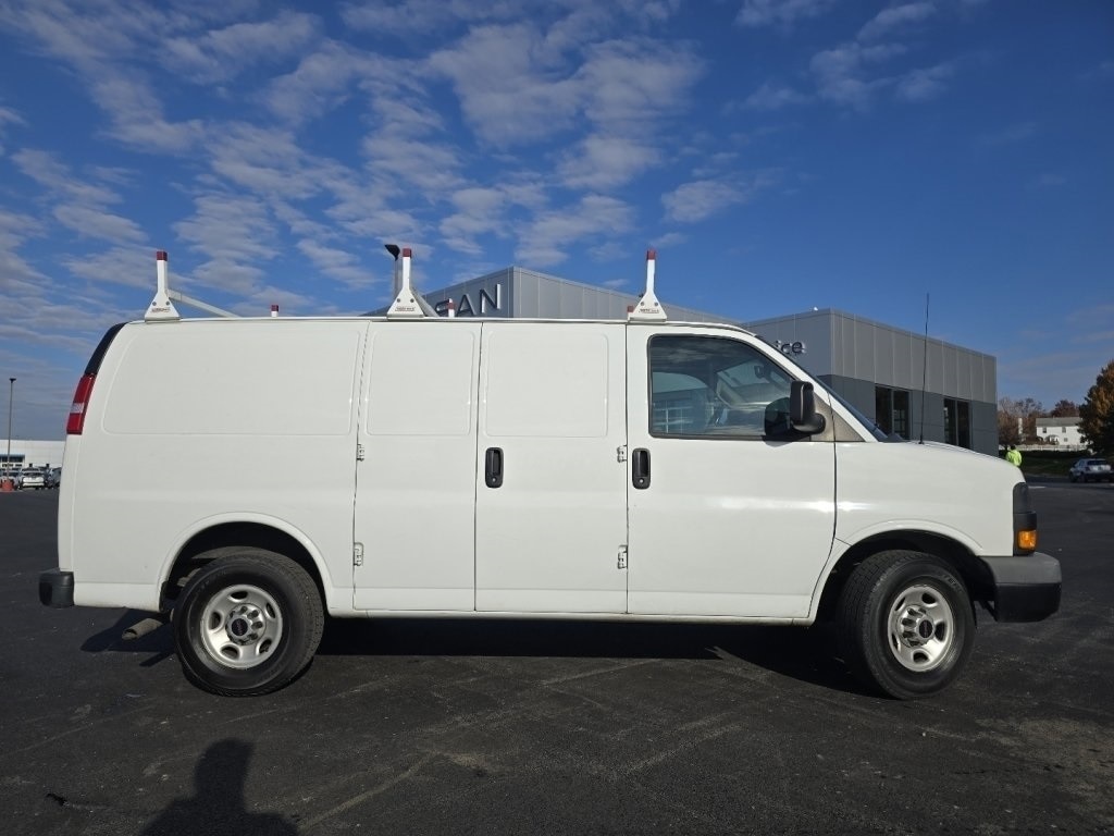 2020 Gmc Savana 2500 Cargo photo 3