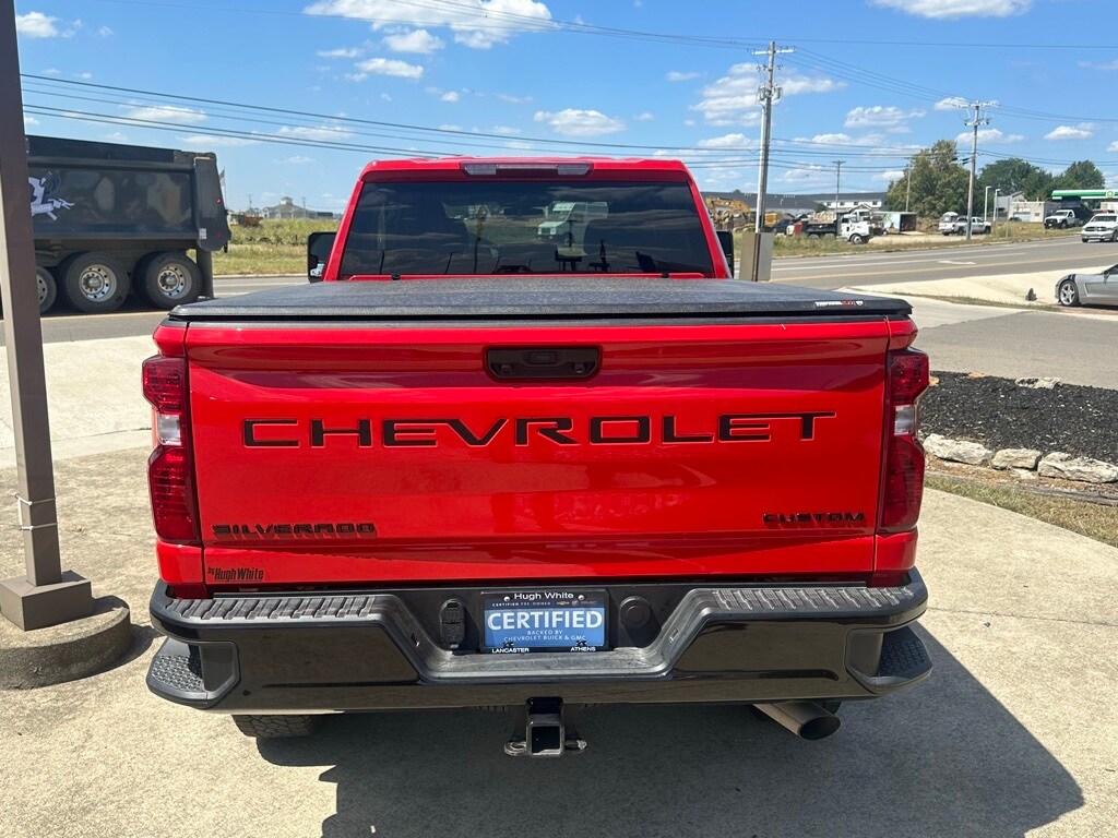 2022 Chevrolet Silverado 2500HD Custom photo 4