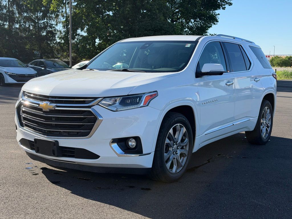 Used 2018 Chevrolet Traverse Premier with VIN 1GNEVJKW3JJ267148 for sale in Lancaster, OH