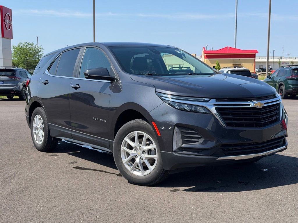 2022 Chevrolet Equinox AWD LT 1.5T's photo