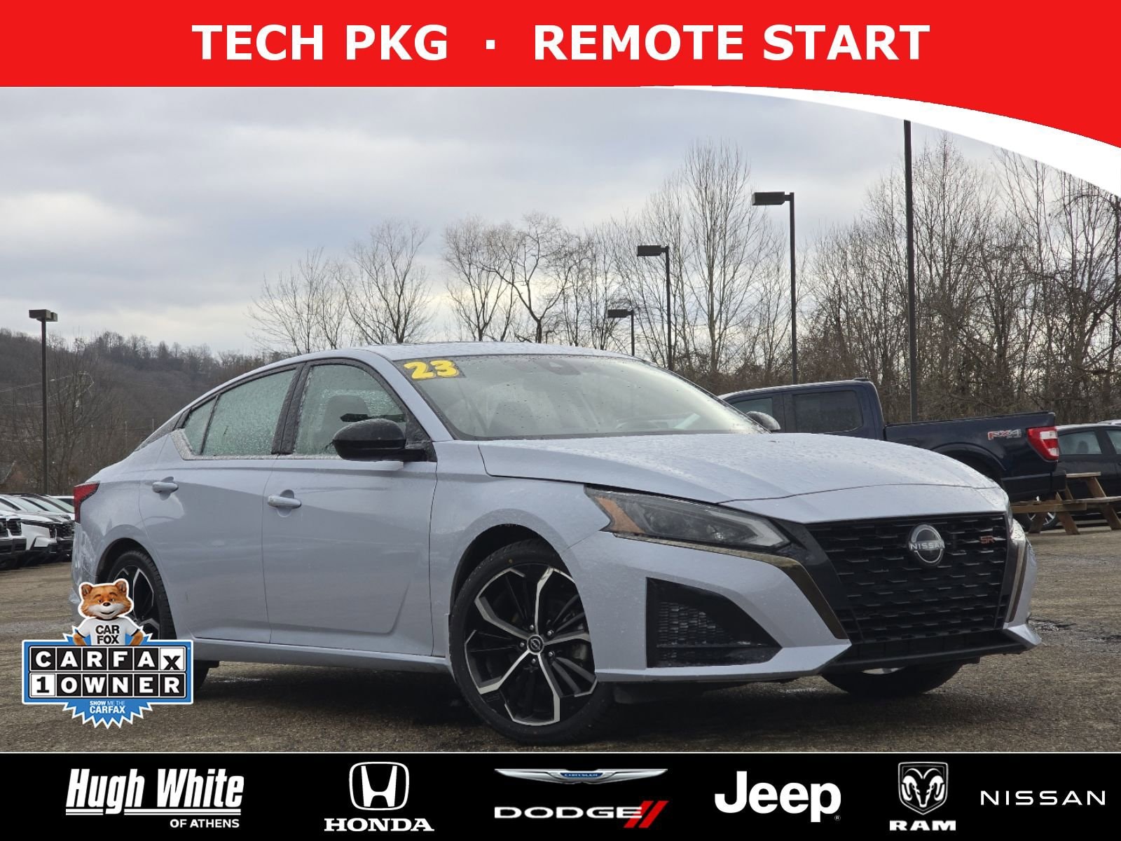 2023 Nissan Altima SR's photo