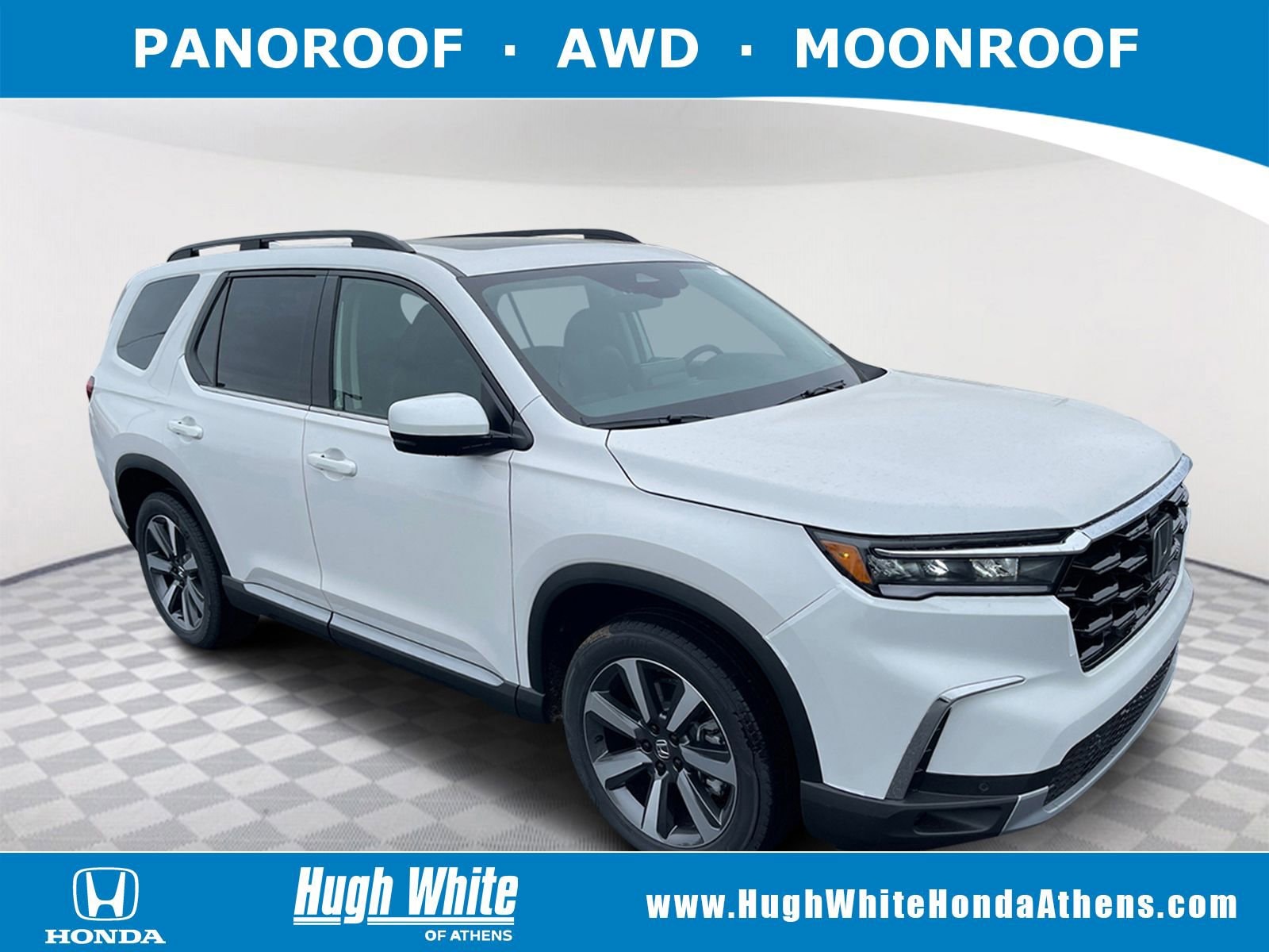 2025 Honda Pilot Touring AWD's photo