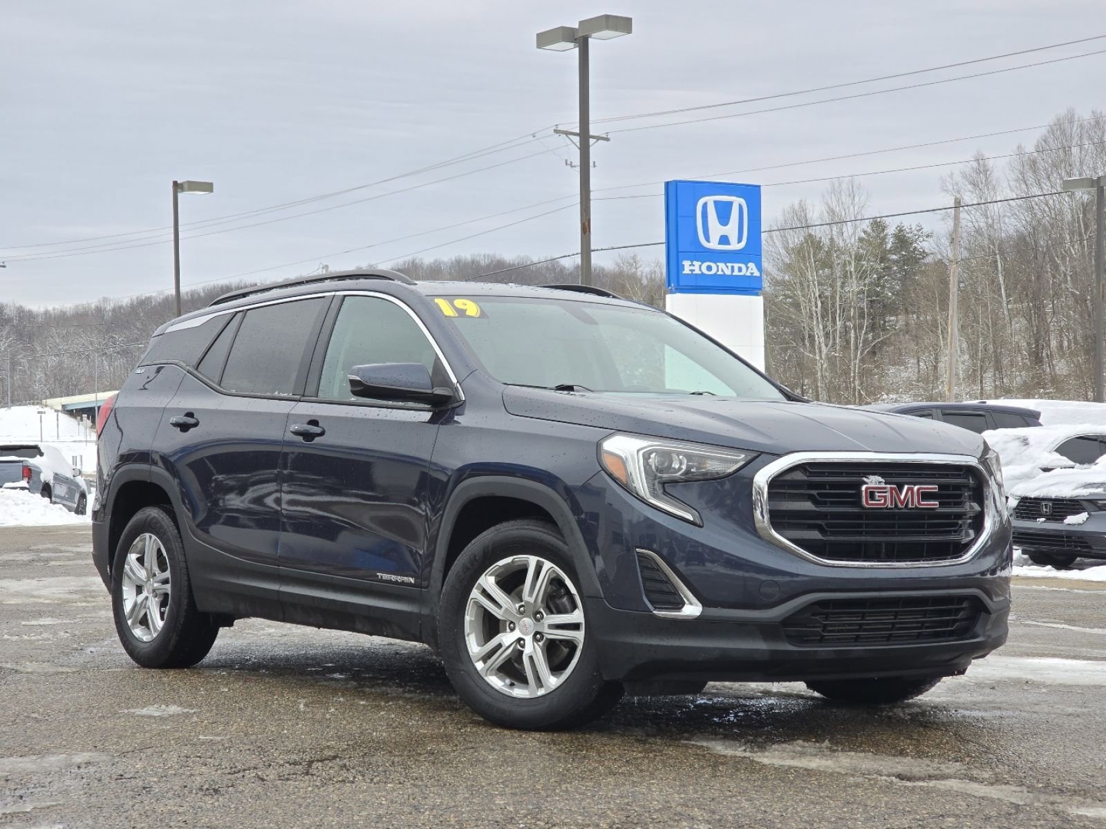Used 2019 GMC Terrain SLE with VIN 3GKALMEV2KL138639 for sale in Athens, OH