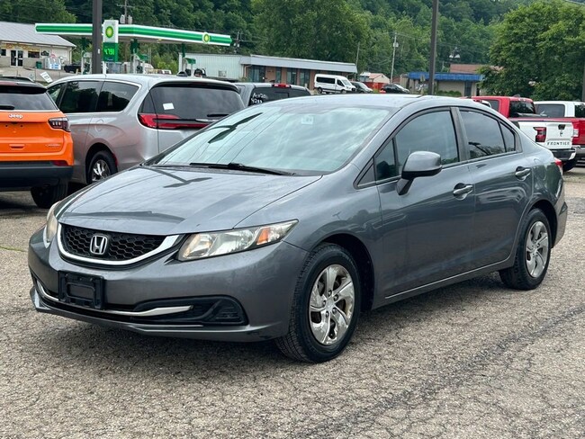 2013 Honda Civic LX Auto's photo