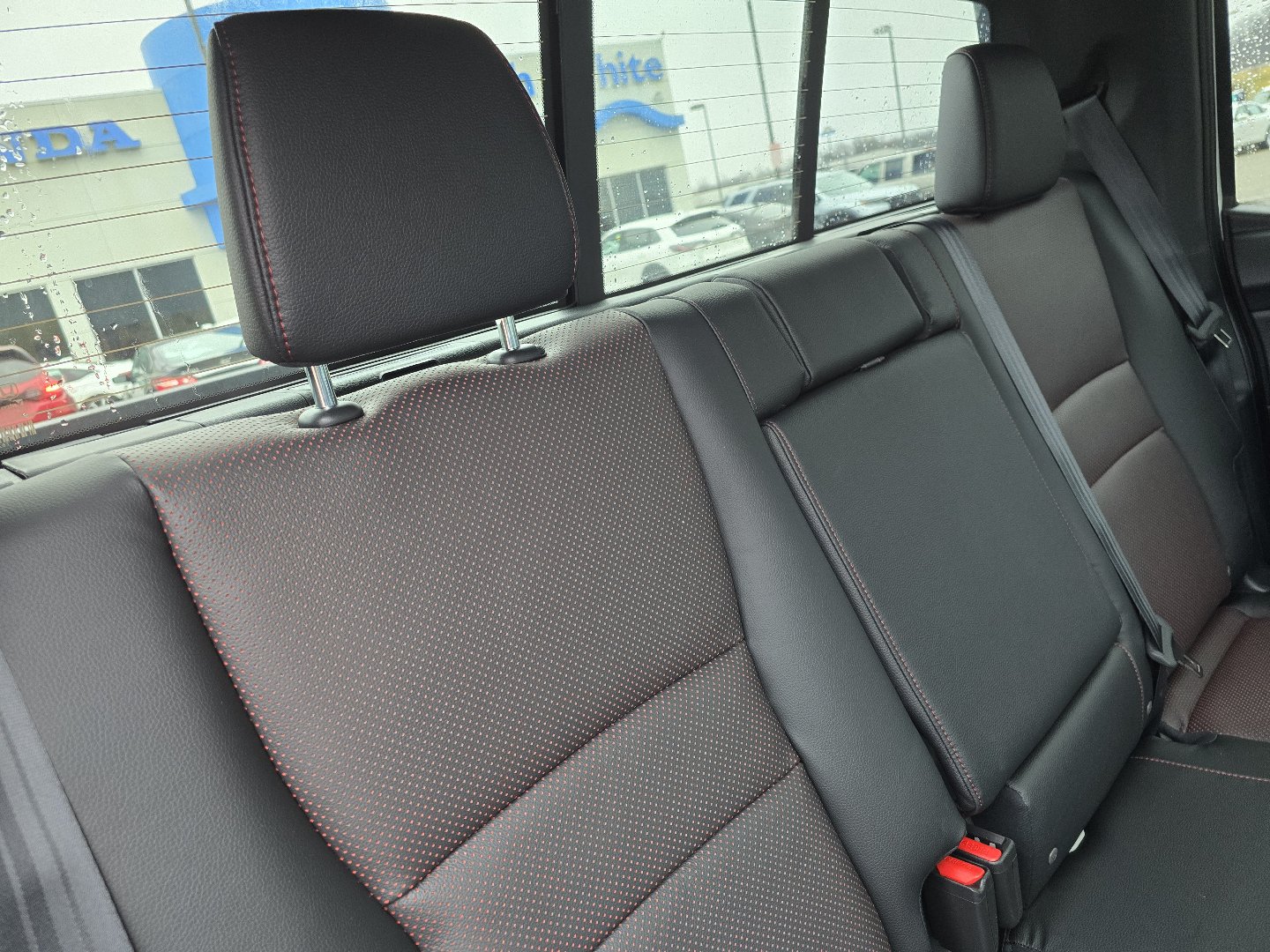 2026 Honda Ridgeline Black Edition - Photo 16