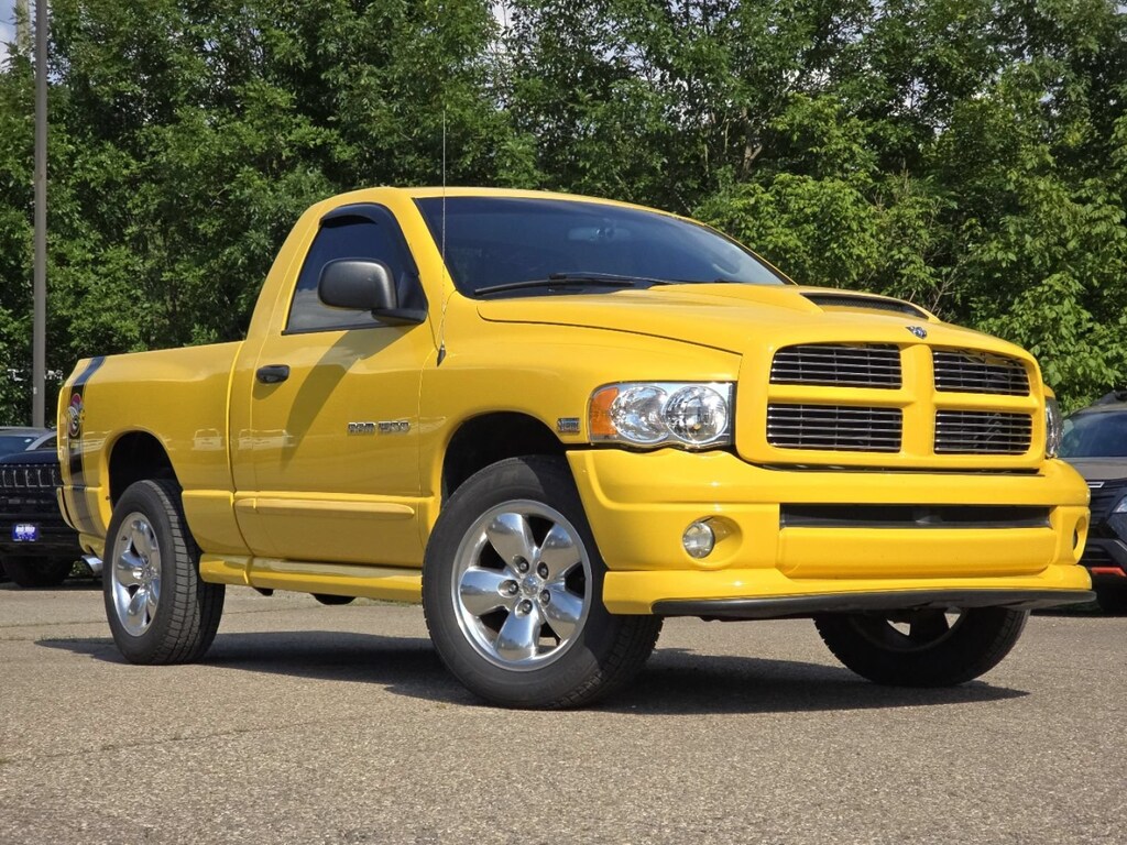 Used 2005 Dodge Ram 1500 SLT/Laramie Truck Regular Cab