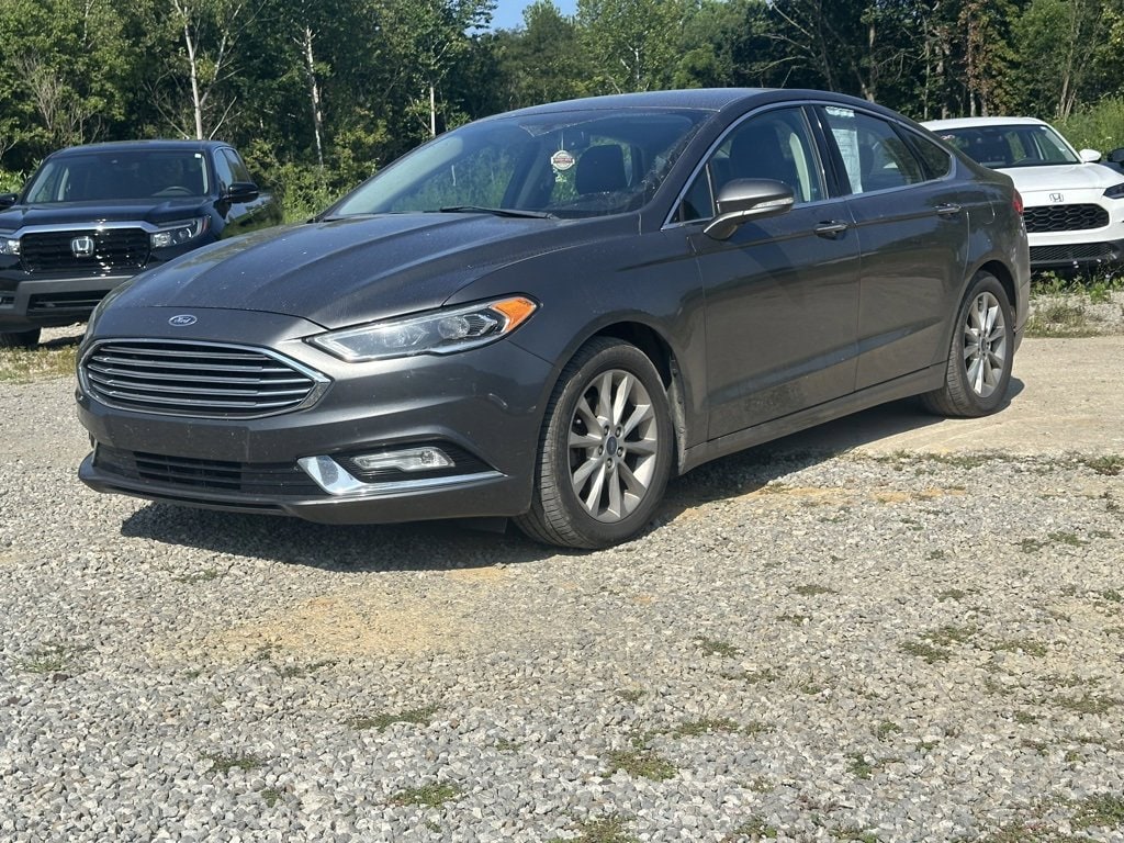 Used 2017 Ford Fusion SE with VIN 3FA6P0HD8HR301050 for sale in Athens, OH