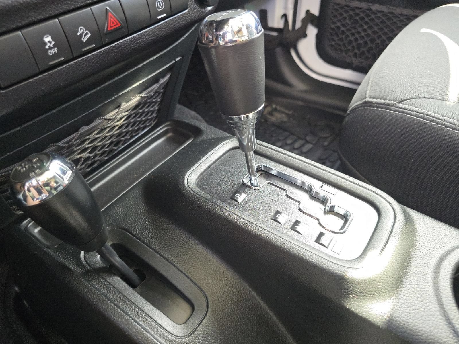 2018 Jeep Wrangler Unlimited Sahara - Photo 30