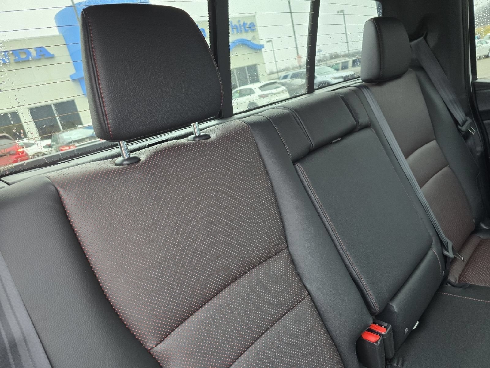 2026 Honda Ridgeline Black Edition - Photo 16