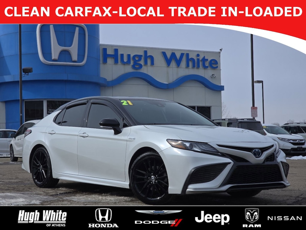 Used 2021 Toyota Camry Hybrid XSE Sedan