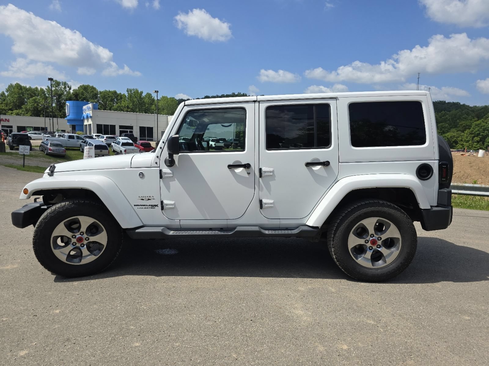 2018 Jeep Wrangler Unlimited Sahara - Photo 13