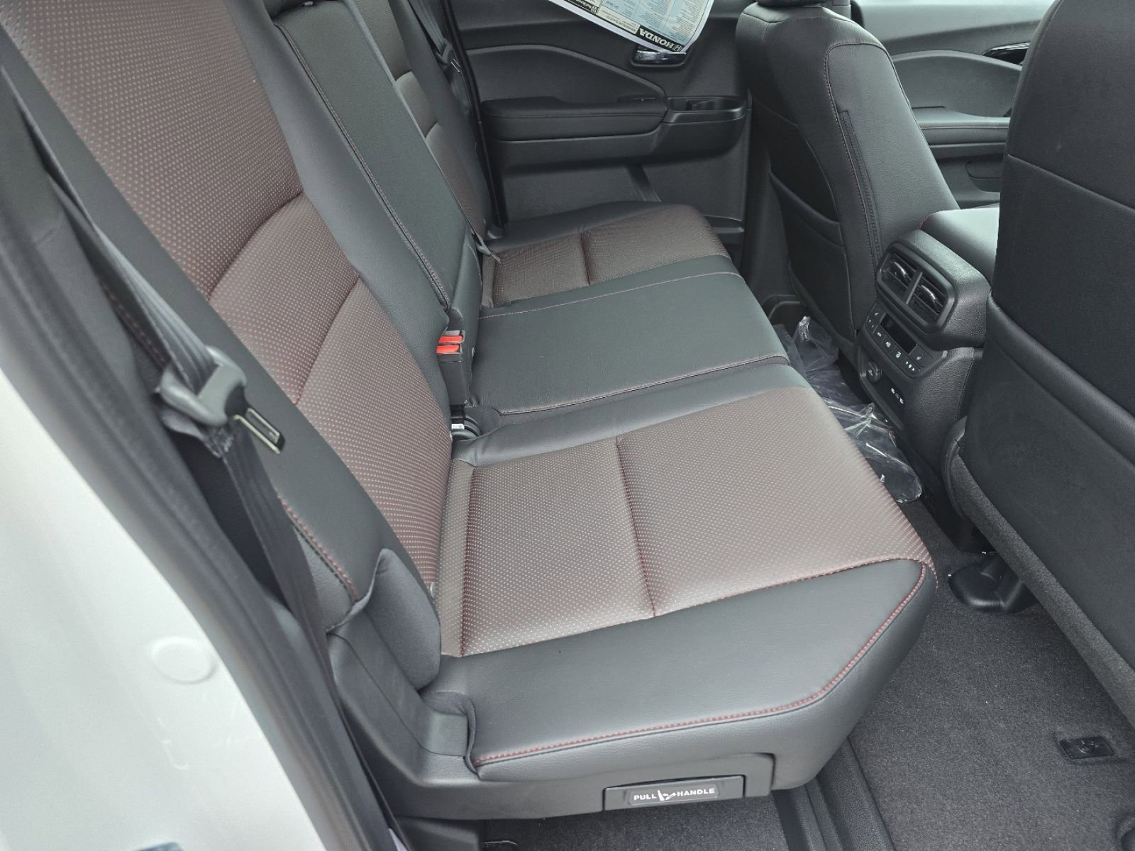 2026 Honda Ridgeline Black Edition - Photo 15