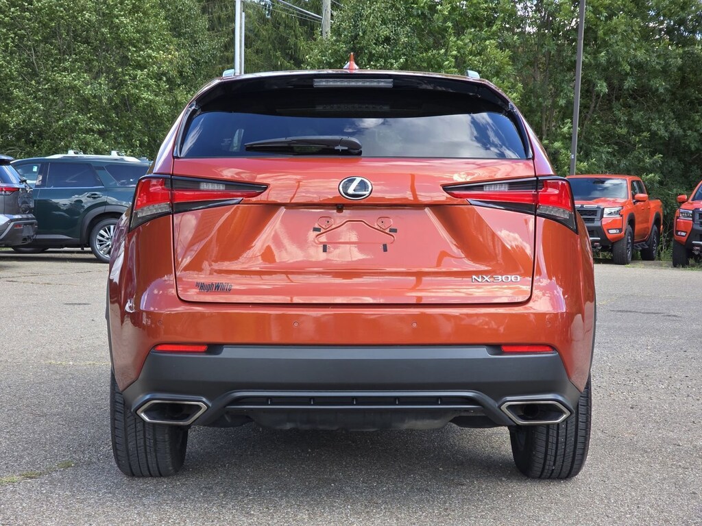 2021 Lexus NX 300 AWD photo 11
