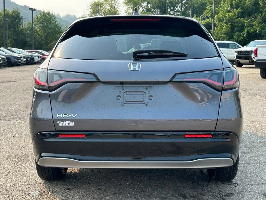 Certified 2024 Honda HR-V EX-L w/BSI SUV