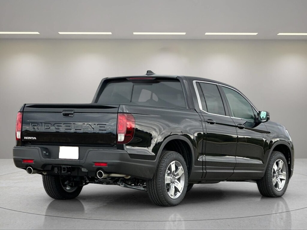 New 2026 Honda Ridgeline RTL Truck Crew Cab