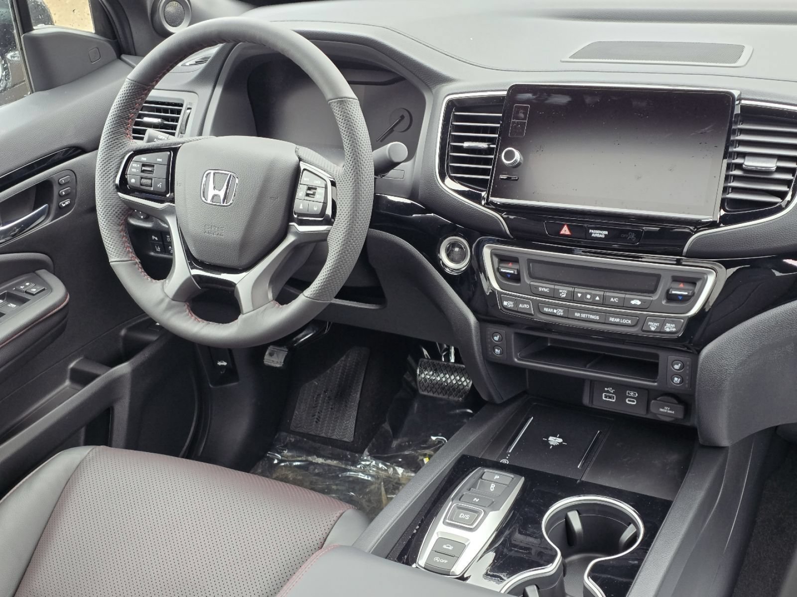 2026 Honda Ridgeline Black Edition - Photo 17