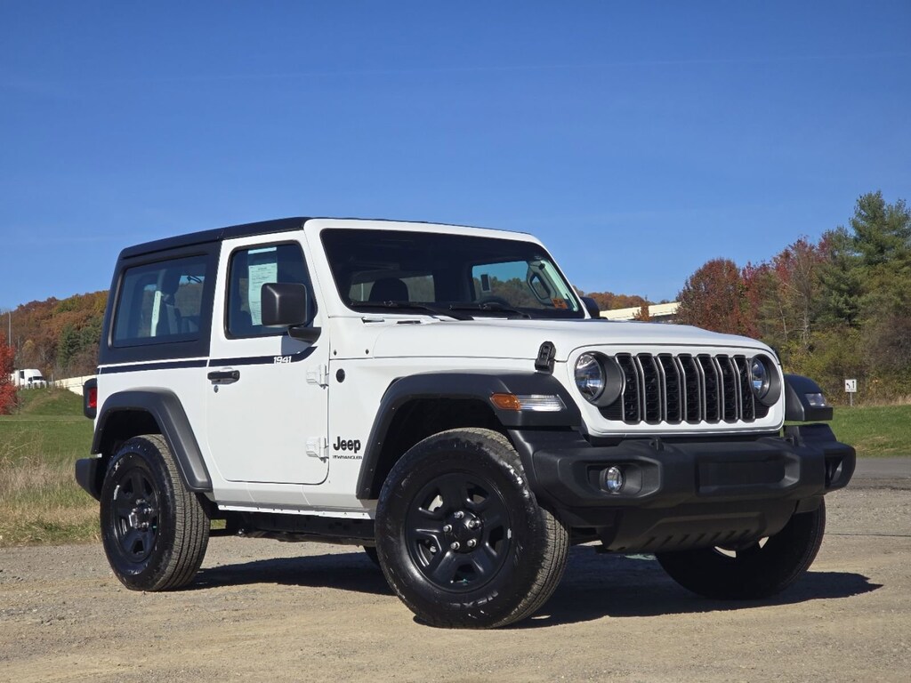 Used 2025 Jeep Wrangler Sport SUV