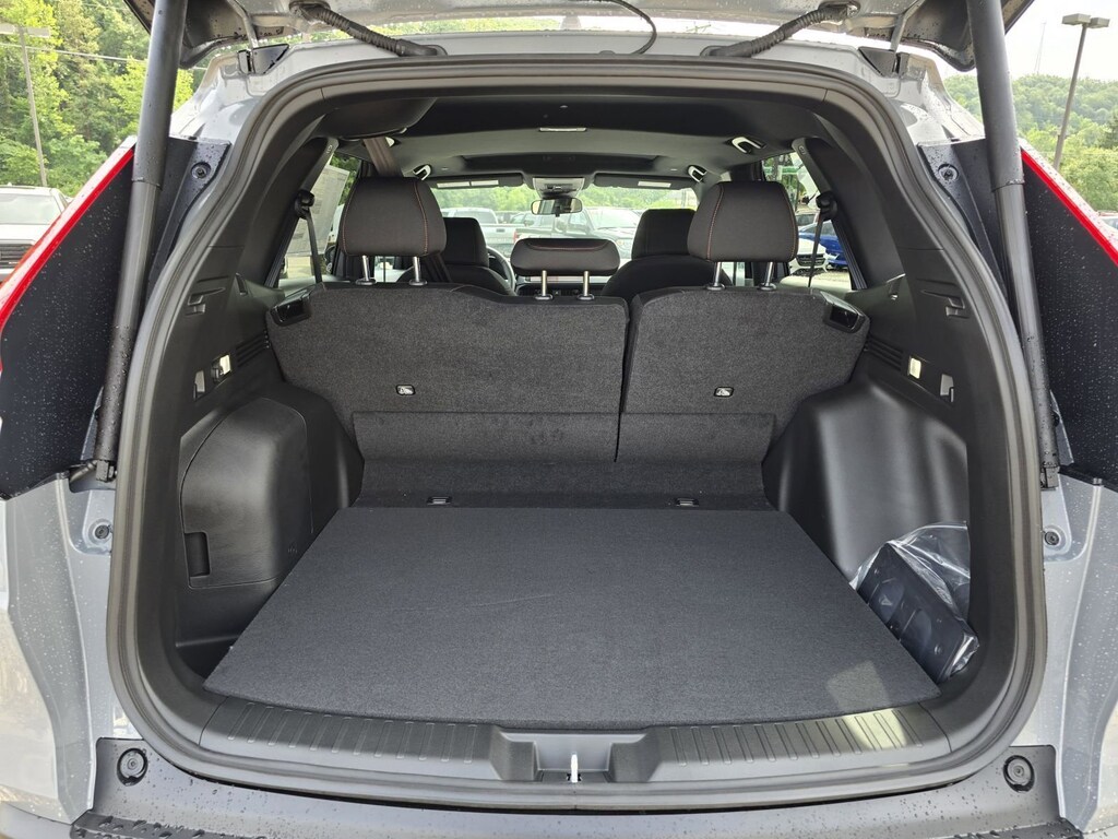 2026 Honda CR-V Hybrid photo 8