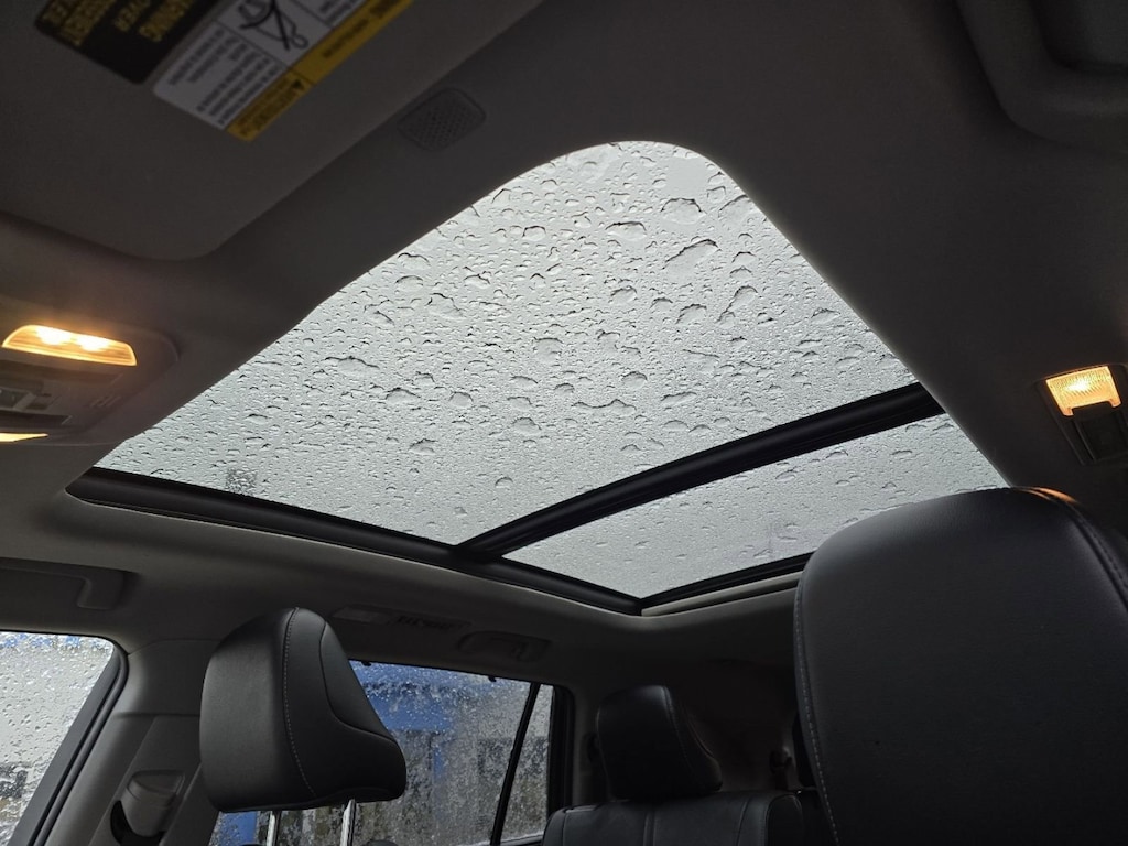 Used 2021 Toyota Highlander Hybrid Platinum SUV